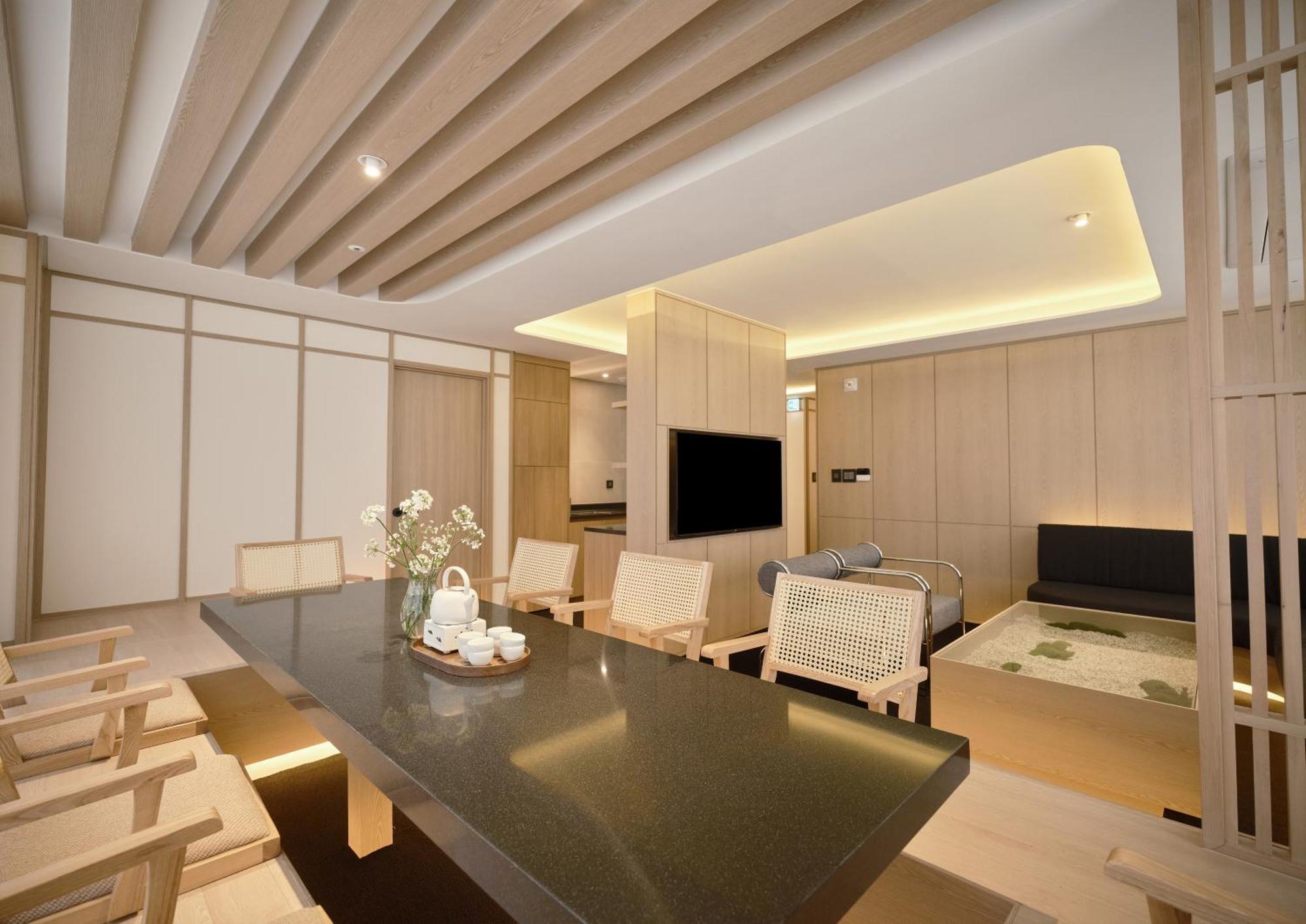 Uh Suite Seoul Deoksugung المظهر الخارجي الصورة